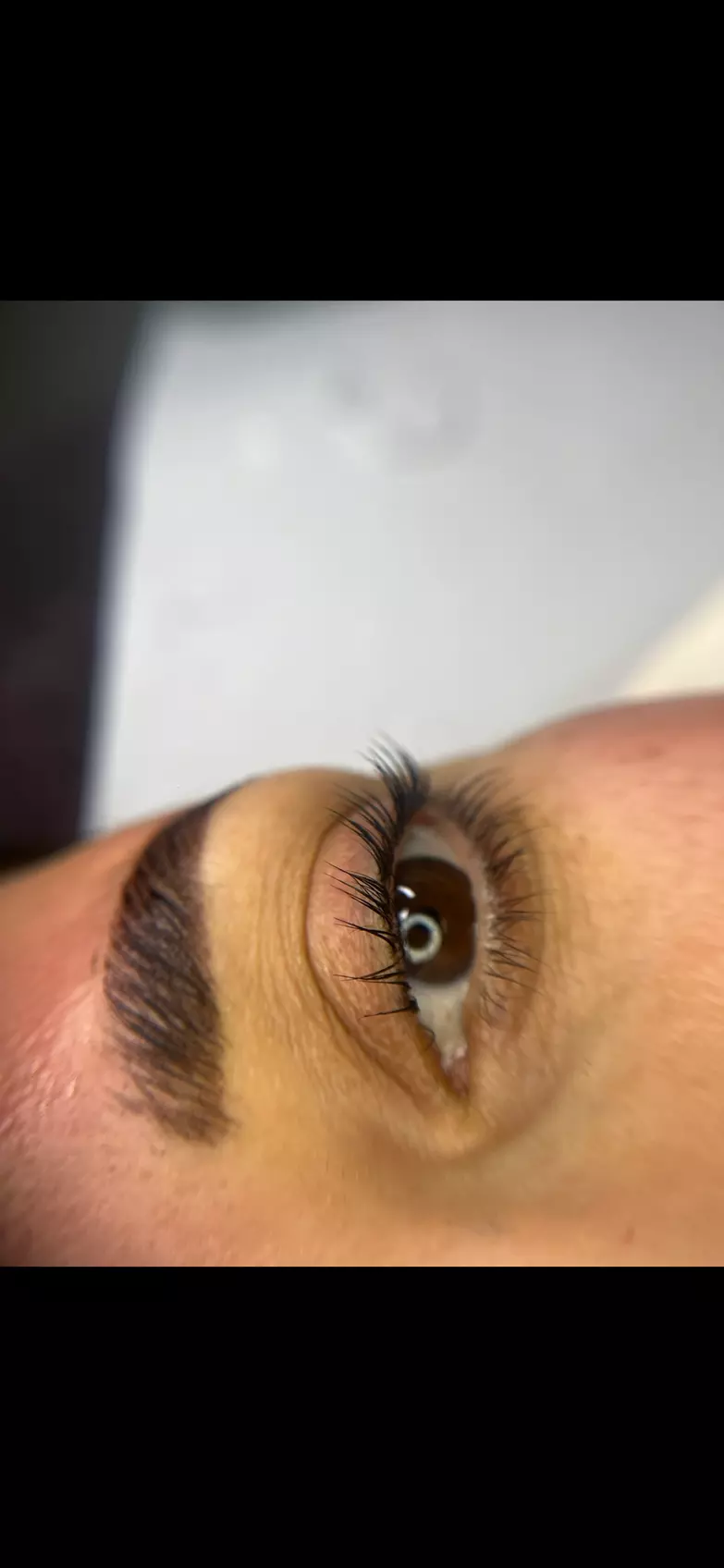 Rehaussement de cils et brow lift