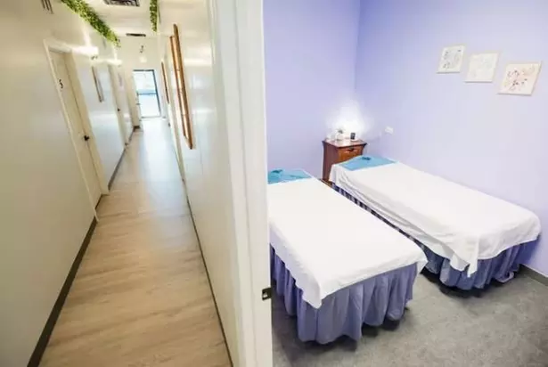 Couples 60-Minute Swedish or Deep Tissue Massage with Hot-Stone & More