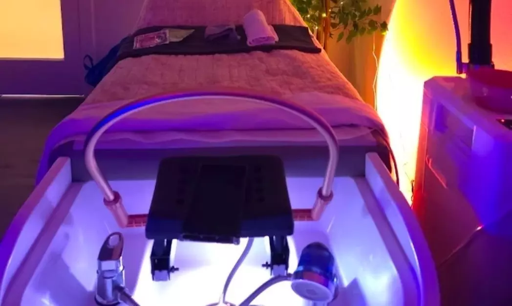 60 or 90-Min Hydration or Purifying Japanese Head Spa w/ or w/o Facial