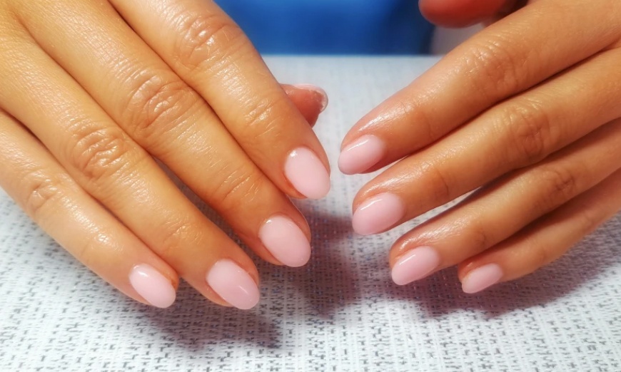 Image 2: Pose de vernis semi-permanent, dépose en option