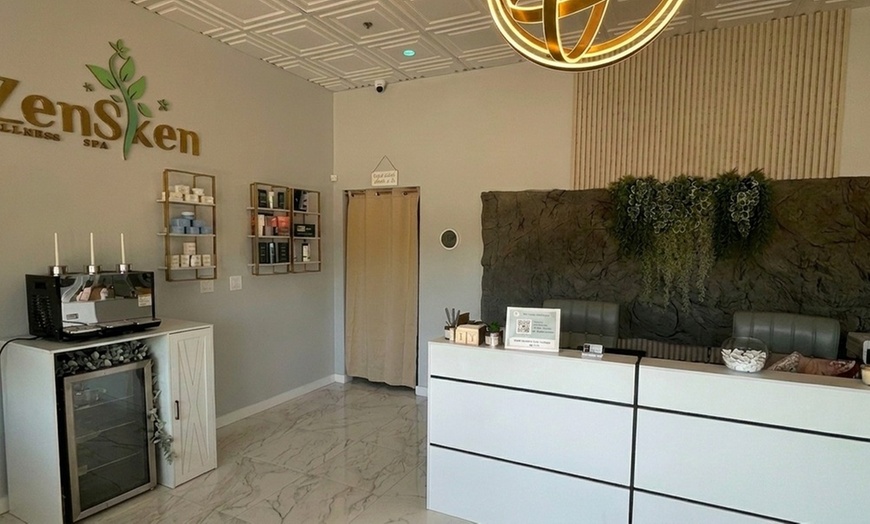 Image 4: Relax with One, Two, or Three 60 Minute Back Facial Spa Sessions