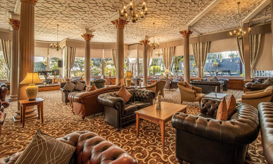 Image 13: Bournemouth: Standard Double with Breakfast