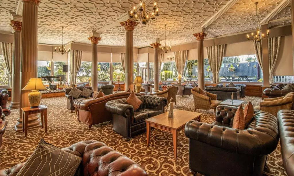 Bournemouth: Standard Double with Breakfast