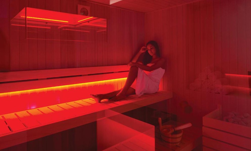 Image 6: Verona 4*: camera Queen Standard con colazione, Spa e room service