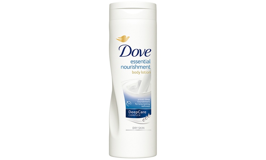 Image 2: Dove Classic Beauty Gift Set