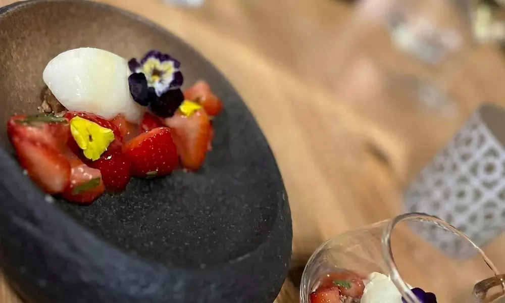 Escale culinaire française en 3 ou 4 services avec Les 4 Saisons