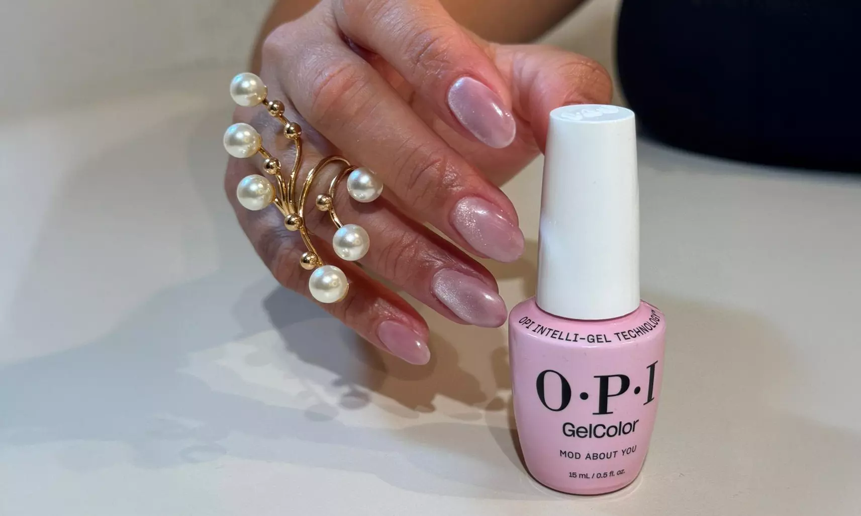 Manicura y/o pedicura normal o semipermanente y primera puesta de uñas