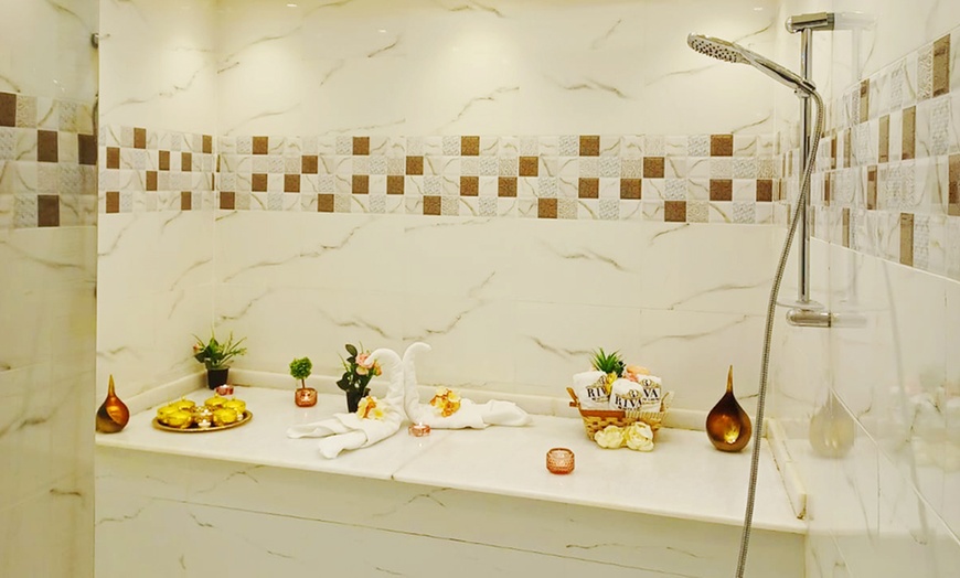 Image 5: Unwind & Rejuvenate:  Spa Treatment & Moroccan Bath Combos