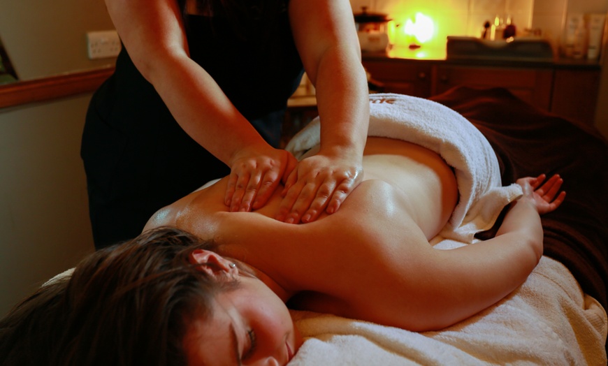 Image 2: Luxuty Spa Day and Afternoon Tea at 4-Star Manor Hotel in Stratford Upon Avon