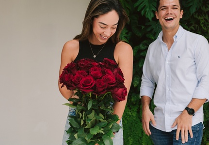 $35 Towards Anniversary Roses - Rosaholics