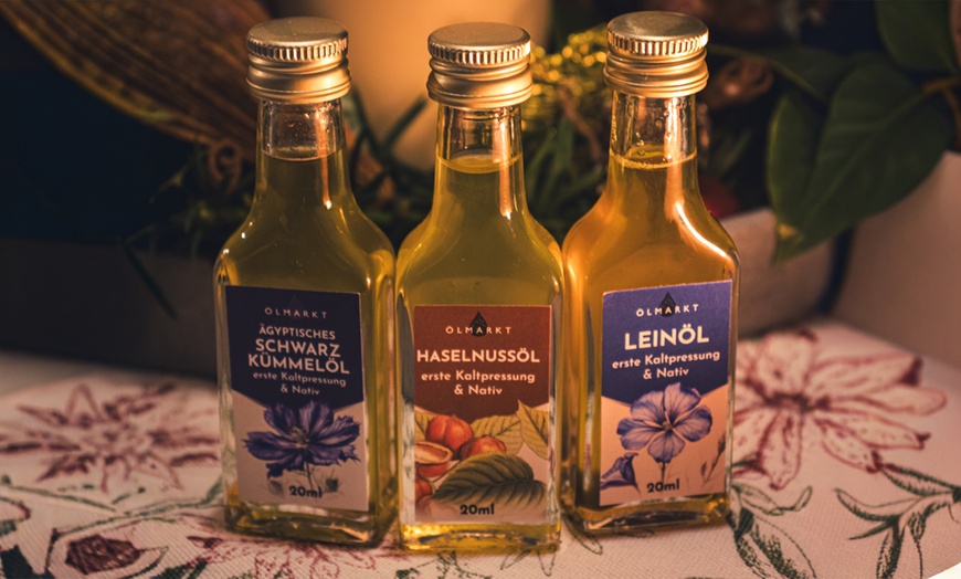 Image 8: Weihnachtsgeschenkbox mit exklusiven handgemachten Überraschungen