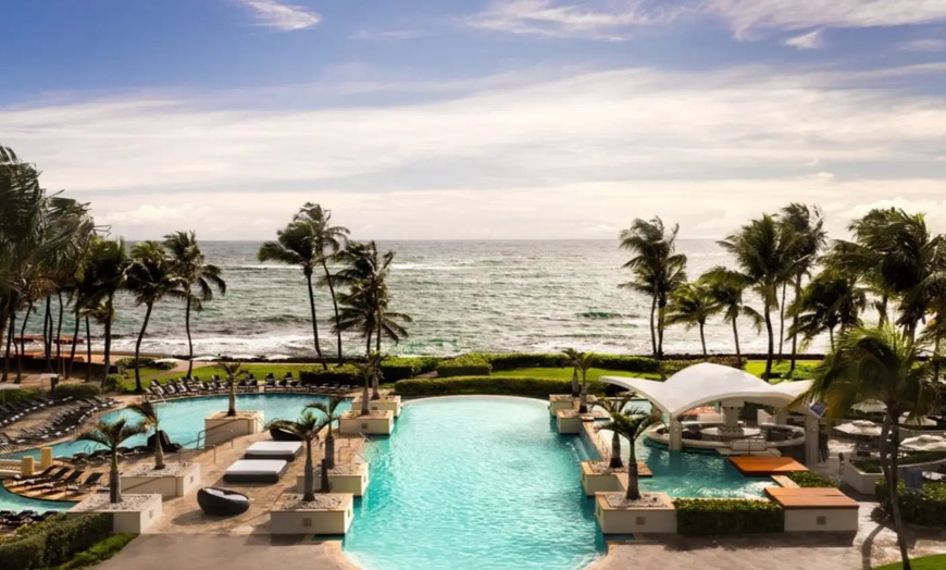 Image 12: ✈ 4-Day Puerto Rico Vacation at Caribe Hilton w/ Air & F&B Credit