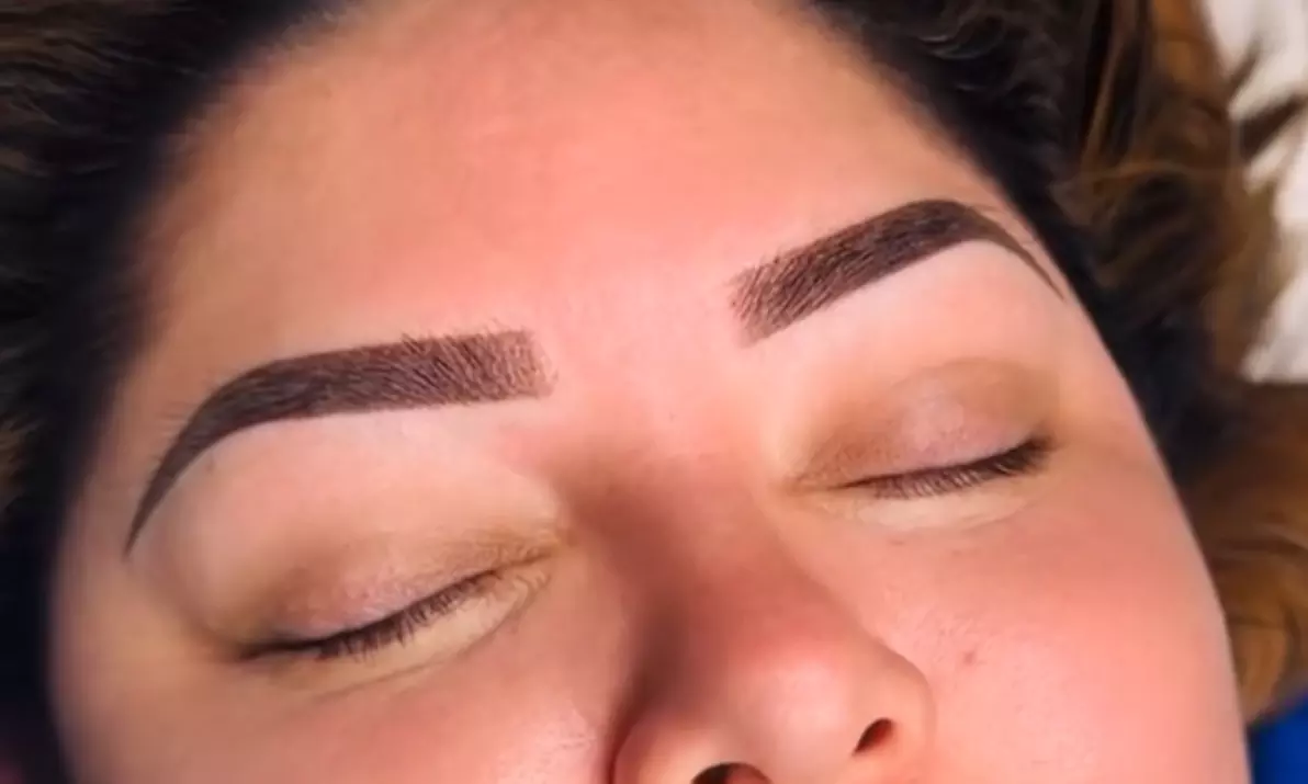 Unlock Flawless Brows Forever: Get Permanent Eyebrow Tattoo Session!