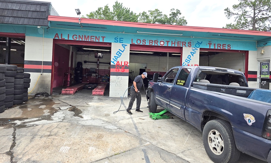 Image 2: Up to 60% Off on Tire balancing service at Los Brothers Tires
