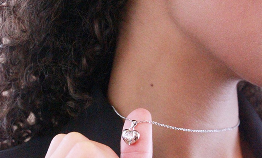 Image 62: Collier avec pendentif 