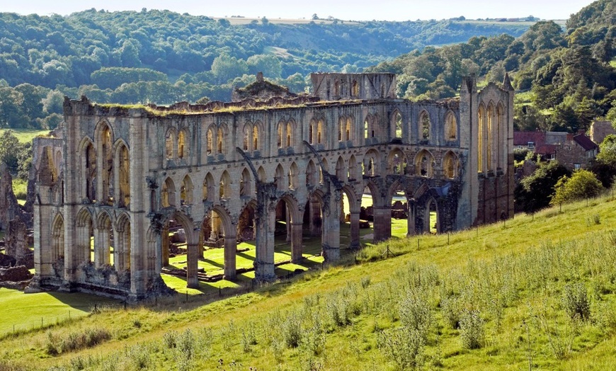 Image 14: English Heritage: Explore 400+ Historic Sites with Membership for Adults and Seniors