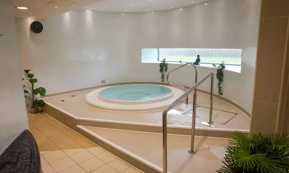 Relax & Unwind: Thermal Spa Access with Luxurious Treatments!