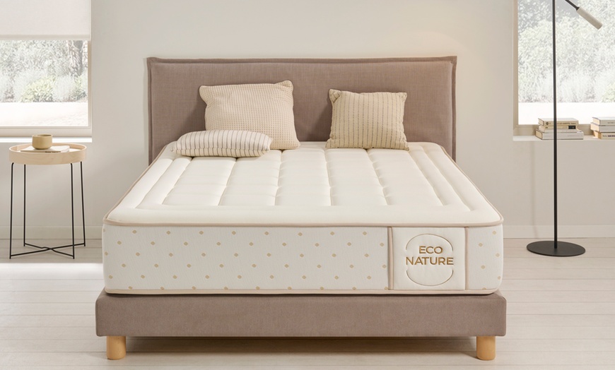 Image 3: Colchón Eco Sense de 30 cm con Espuma Viscoelástica – Firmeza Doble, 12 Zonas Ergonómicas, Funda de Algodón