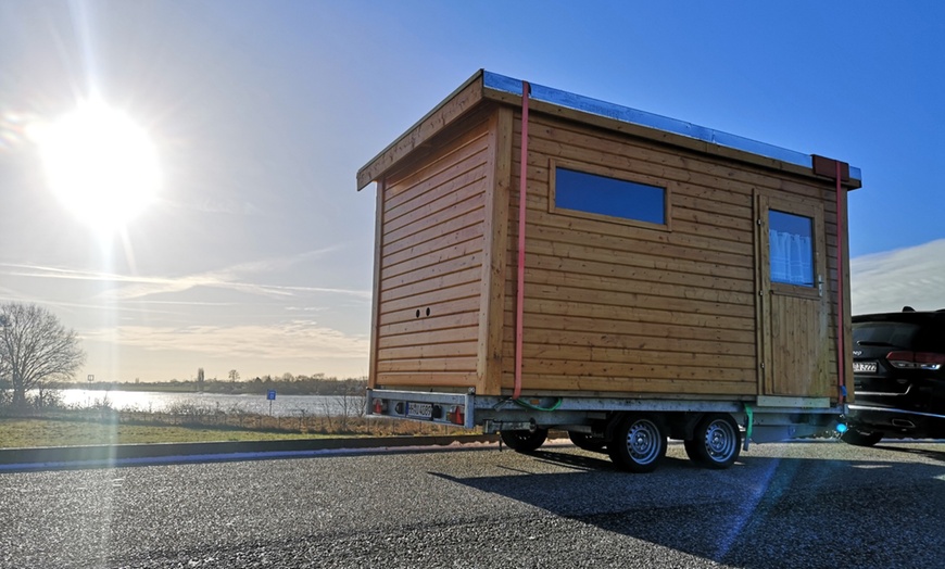 Image 1: Mobile Sauna mit Holz und Aufguss