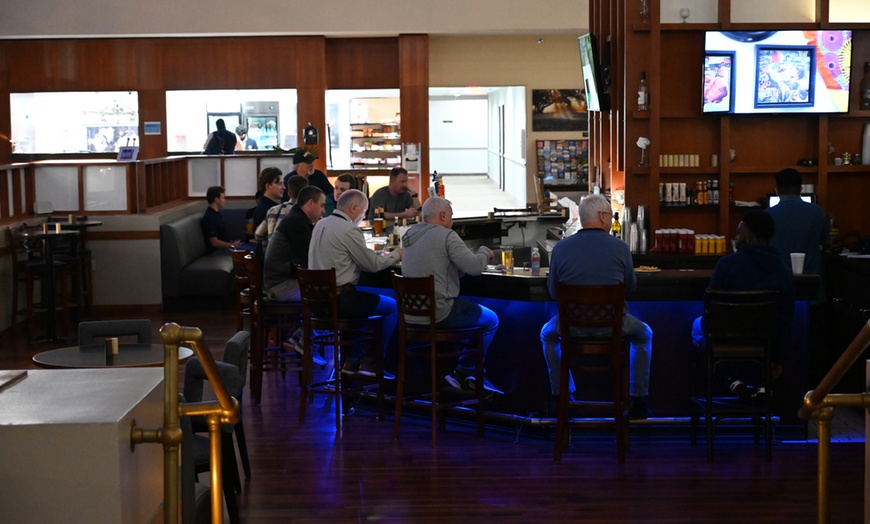 Image 11: Member-Only Deal: Atrium Hotel & Suites DFW