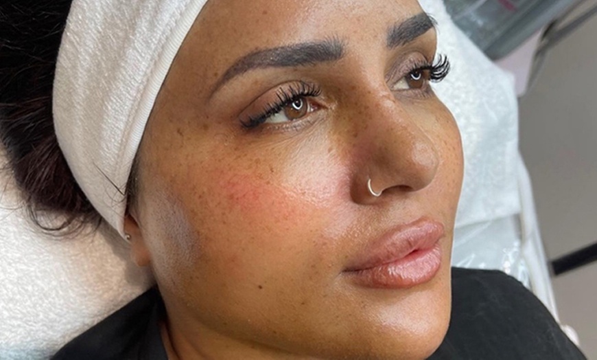 Image 2: Master Skincare with In-Person Courses by a CPD Certified Trainer