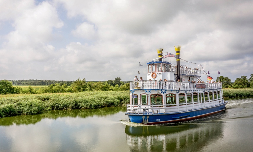 Image 2: Boddenrundfahrt mit der MS „Baltic Star“ für 1, 2 oder 4 Personen