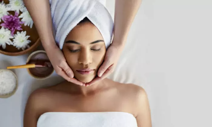 Limpieza facial con opción a radiofrecuencia y microdermoabrasión