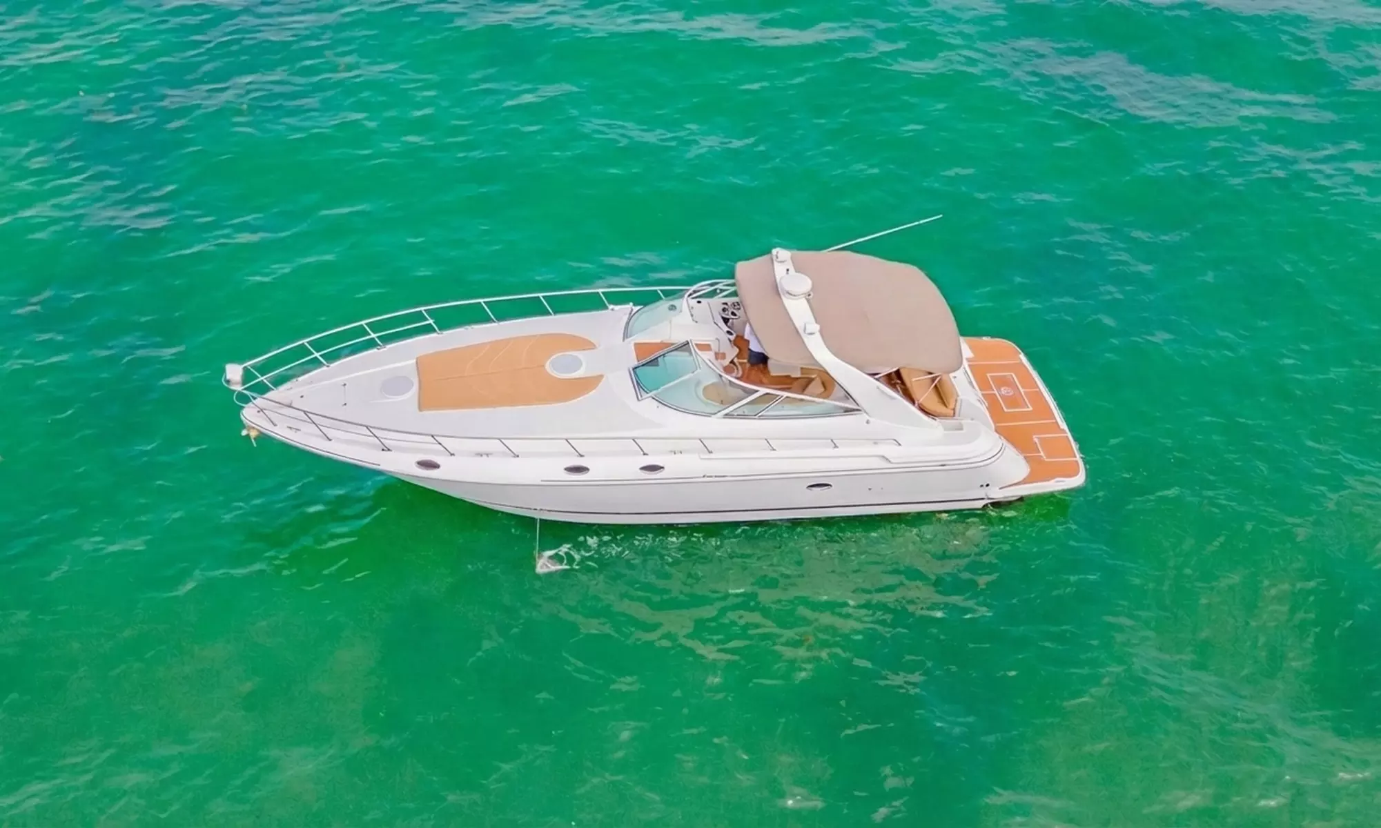 Luxury Yacht Cruise on Bella Vita 50' – Enjoy Miami's Waters