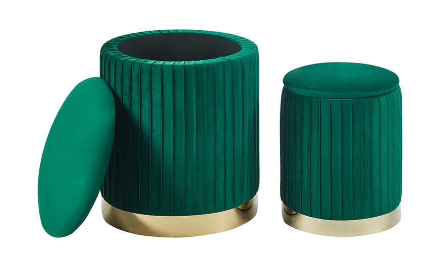 Image 29: Coppia di pouf contenitori in velluto