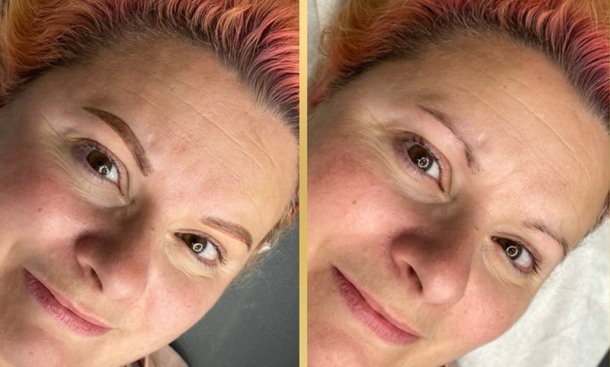 Image 3: Microshading : redessiner et sublimer ses sourcils
