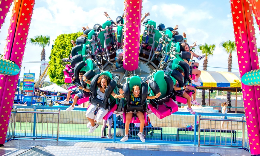 Image 6: Día de diversión en Pola Park: entrada al parque para júnior o adulto
