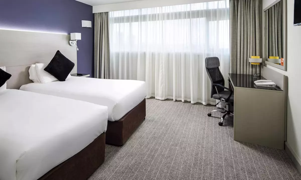 Manchester: 4* Classic Double Room Stay with Breakfast & Late Checkout