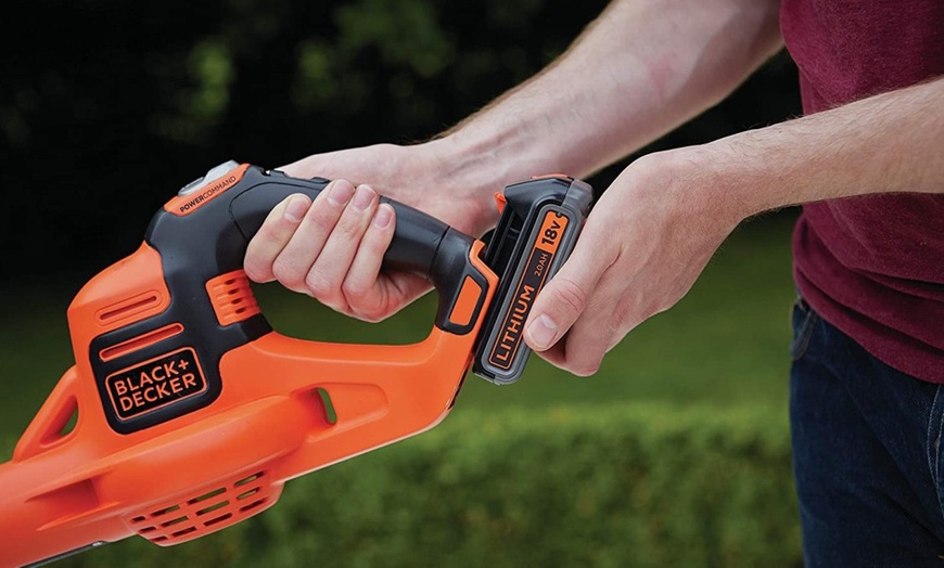 Image 4: Soffiatore a 18v con batteria al litio Black+Decker 