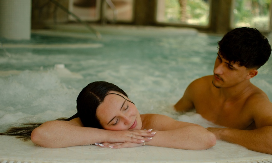 Image 2: Circuito spa y masaje facial japonés para 1 o 2 personas 