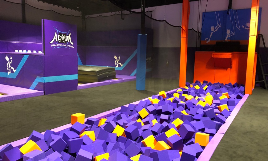 Image 2: Save 50% on GetOut Ohio Membership - A Year of Attractions & Fun! 