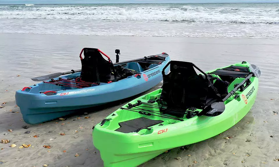 15-20 Min Banana Boat Ride + Kayak & Paddleboard on Fort Myers Beach