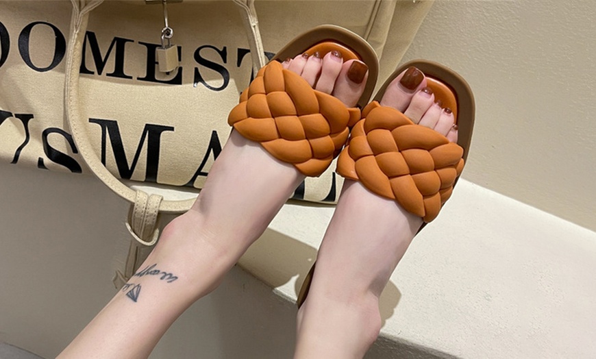 Image 5: Women's Solid Colour Braid Strap Slide Sandals