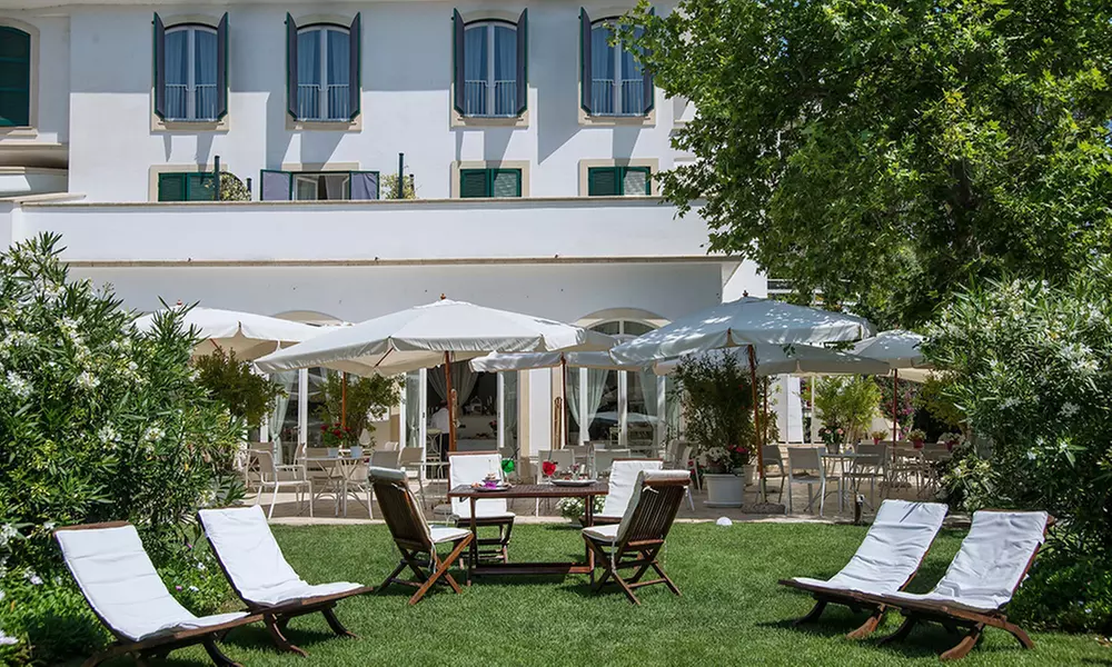 Sabaudia 4*: soggiorno con colazione, mezza pensione e Spa