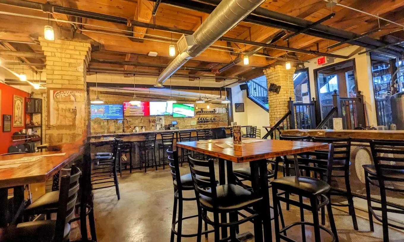 Beer Flight Adventure for One, Two, or Four (Four Beer Tasting)