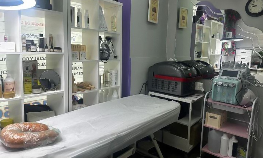 Image 3: 3 o 6 sesiones de eliminación de tatuajes con láser para 1 persona