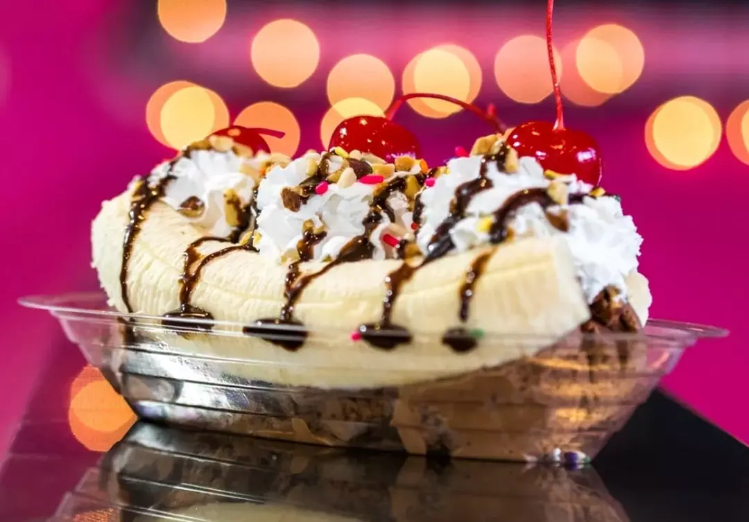 Discover Willow Glen Creamery's Joy with $10, $20, or $30 Toward Ice Cream Bliss  - Second Medium