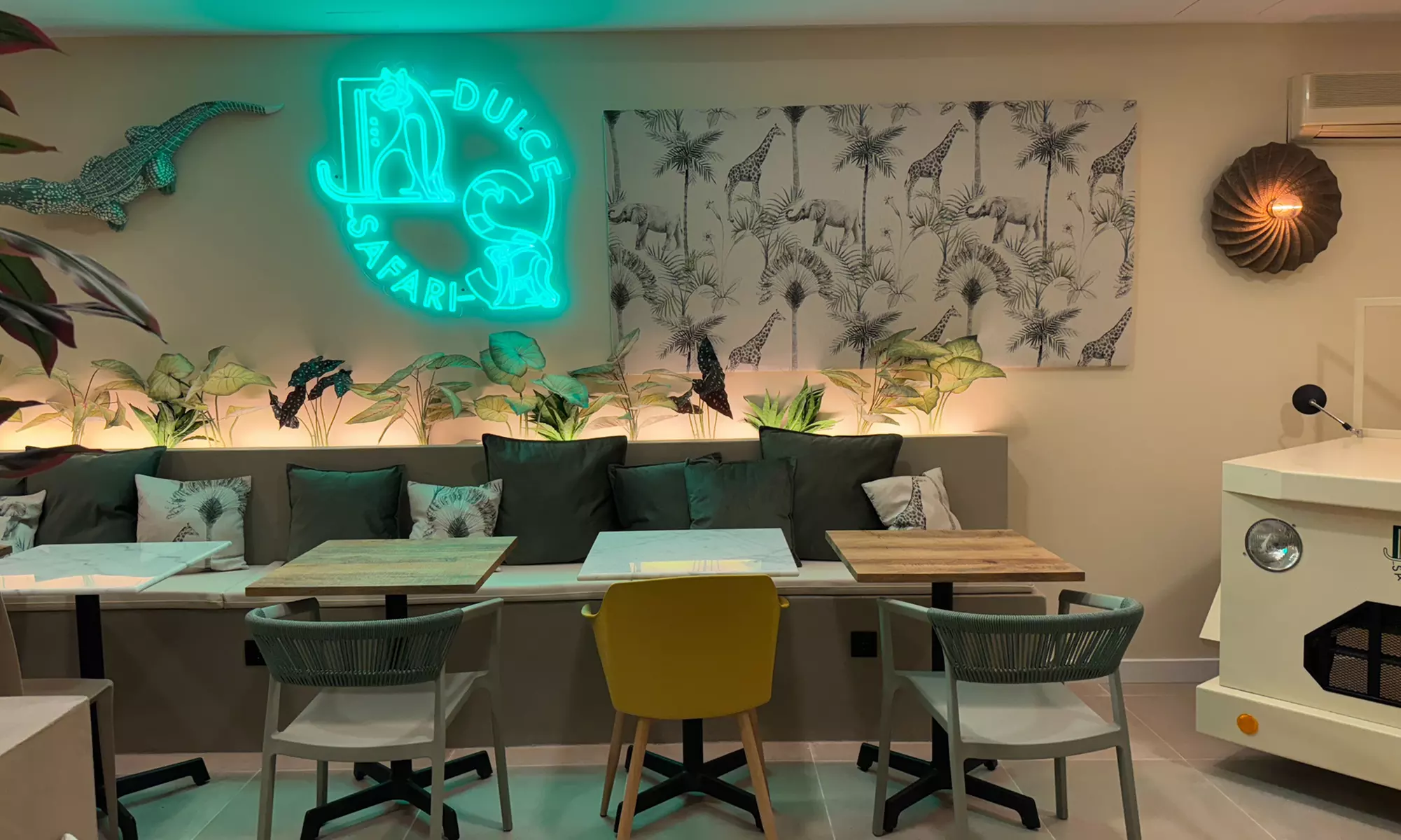 Brunch o merienda para 2 o 4 personas en pleno corazón de Madrid - Second Medium