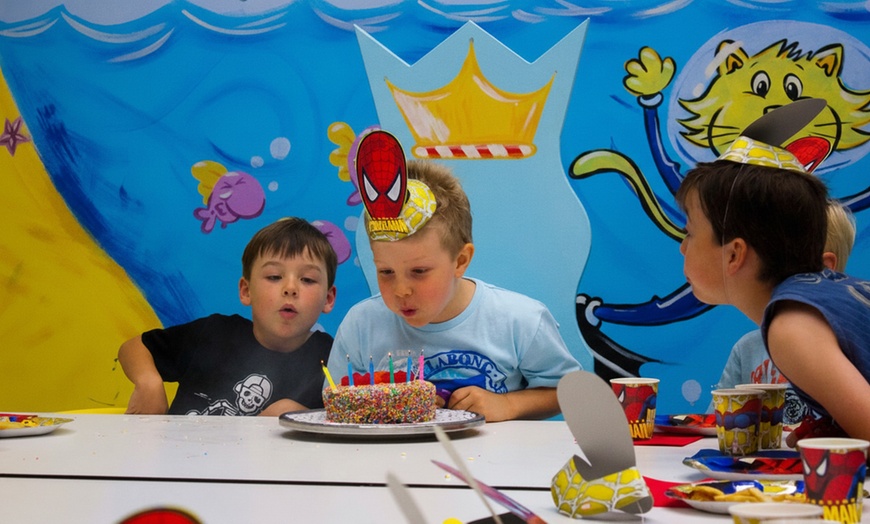 Image 3: Weekday/Weekend Junior (under 3 years)/ Super Entry(3 years & over)