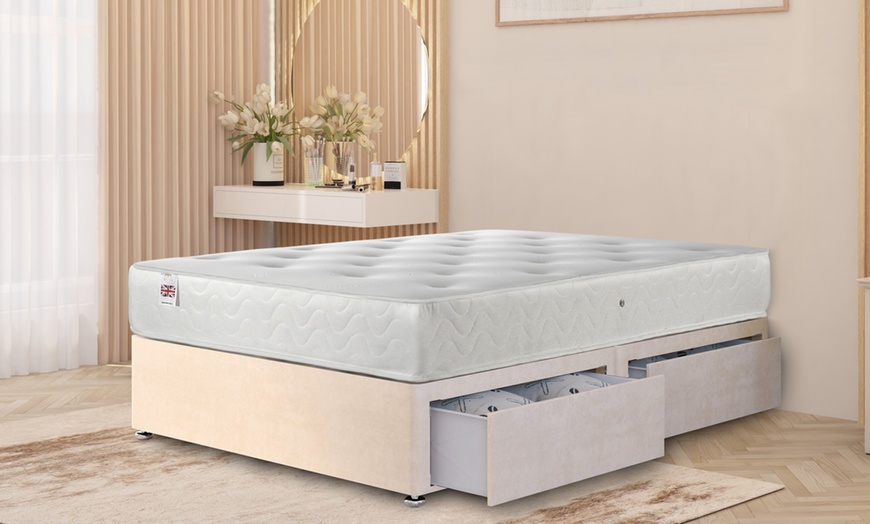 Image 16: Plush Velvet 4-Drawer Divan Bed Set