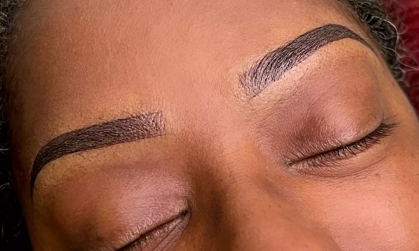 Get Ombre Eyebrows and Lip Blush for a Flawless Look