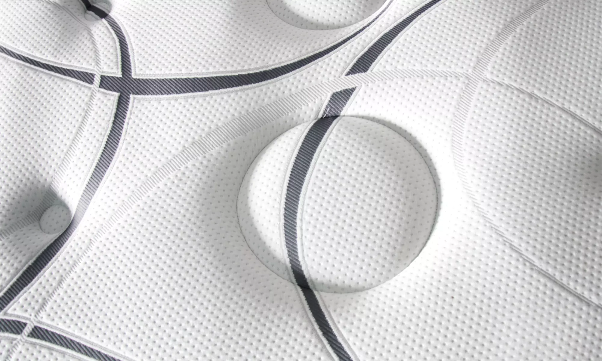 Matelas "Concorde" à mémoire de forme et ressorts ensachés