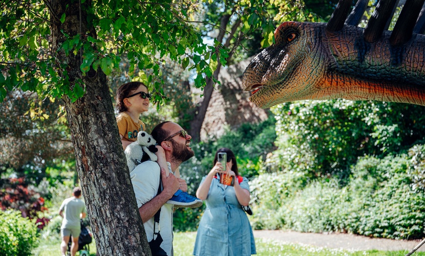 Image 8: Dinosaurs in the Park