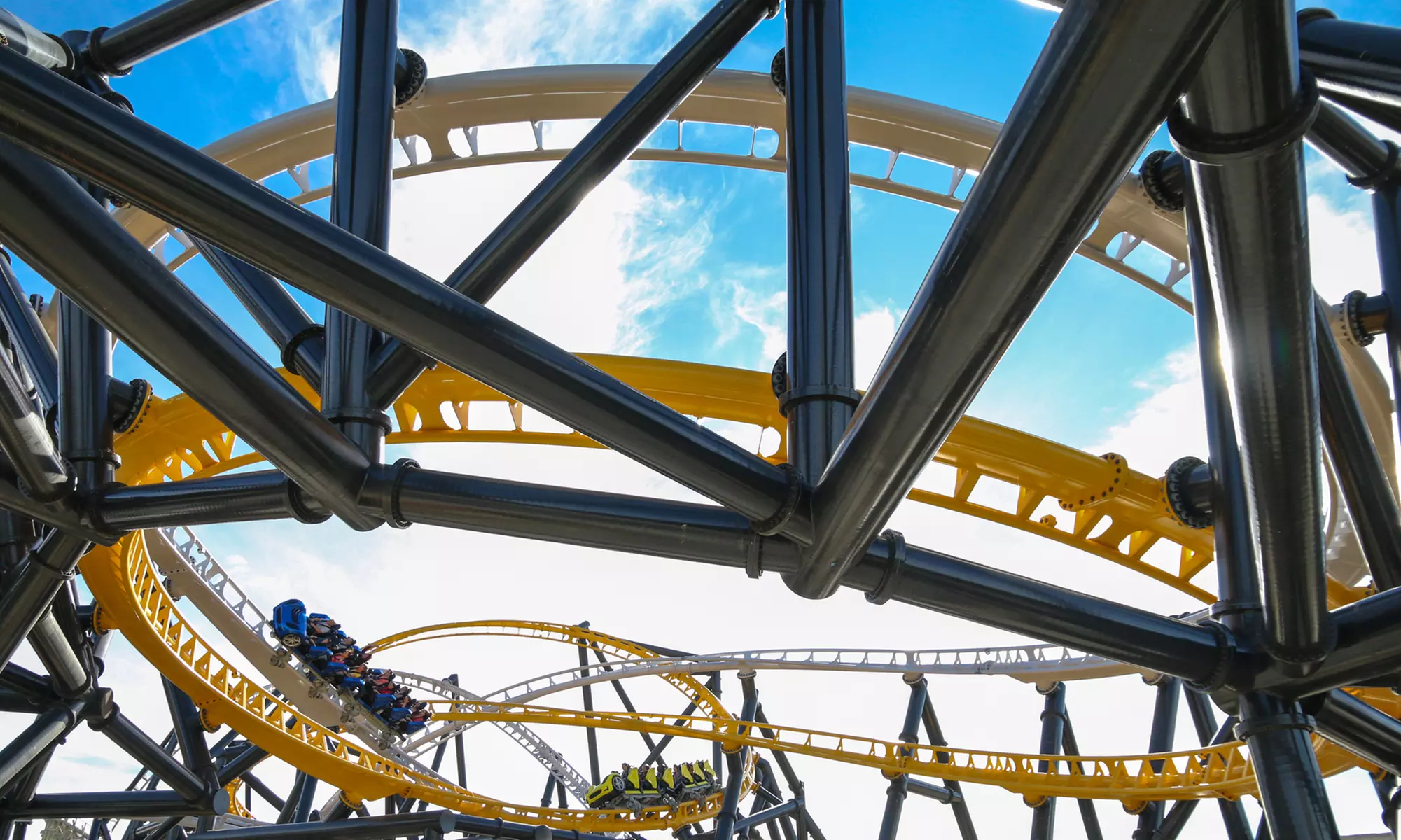 LIMITED TIME OFFER: Thrilling Rides at Six Flags Magic Mountain (Up to 50% Off)