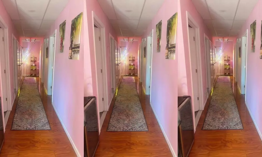 Deep Tissue Massage with Hot Oil and Stones for Total Relaxation