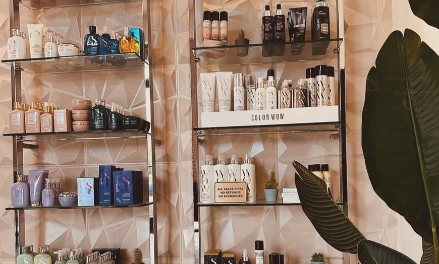 Image 4: Unwind with a 45-Minute Head Spa Therapy OR 60-Minute Scalp Therapy
